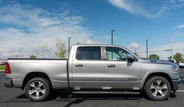 Used 2021 Silver Ram Laramie image 5