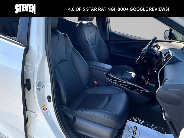 Used 2017 White Toyota Three Touring image 33