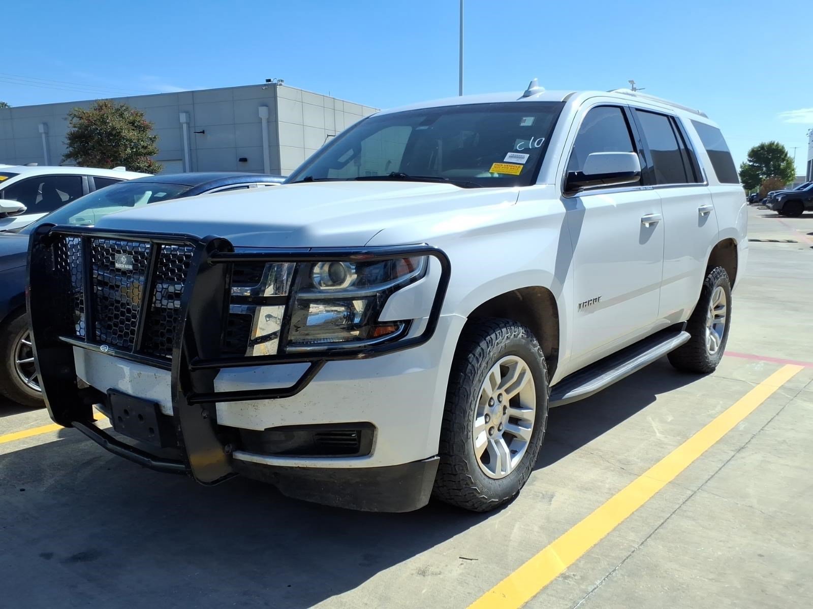Used 2019 Summit White Chevrolet LS image 1
