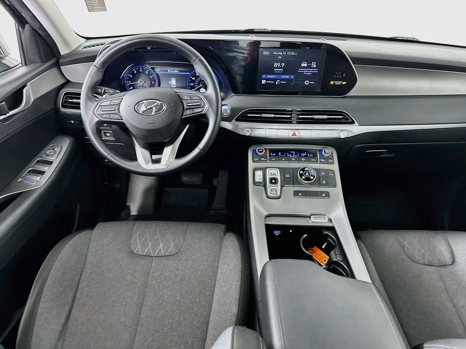 Used 2022 Abyss Black Pearl Hyundai SEL image 23