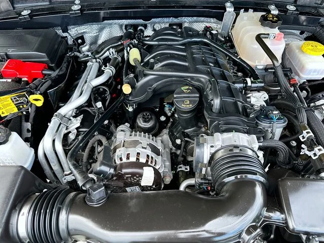 Used 2024 Black Jeep Sport S image 27