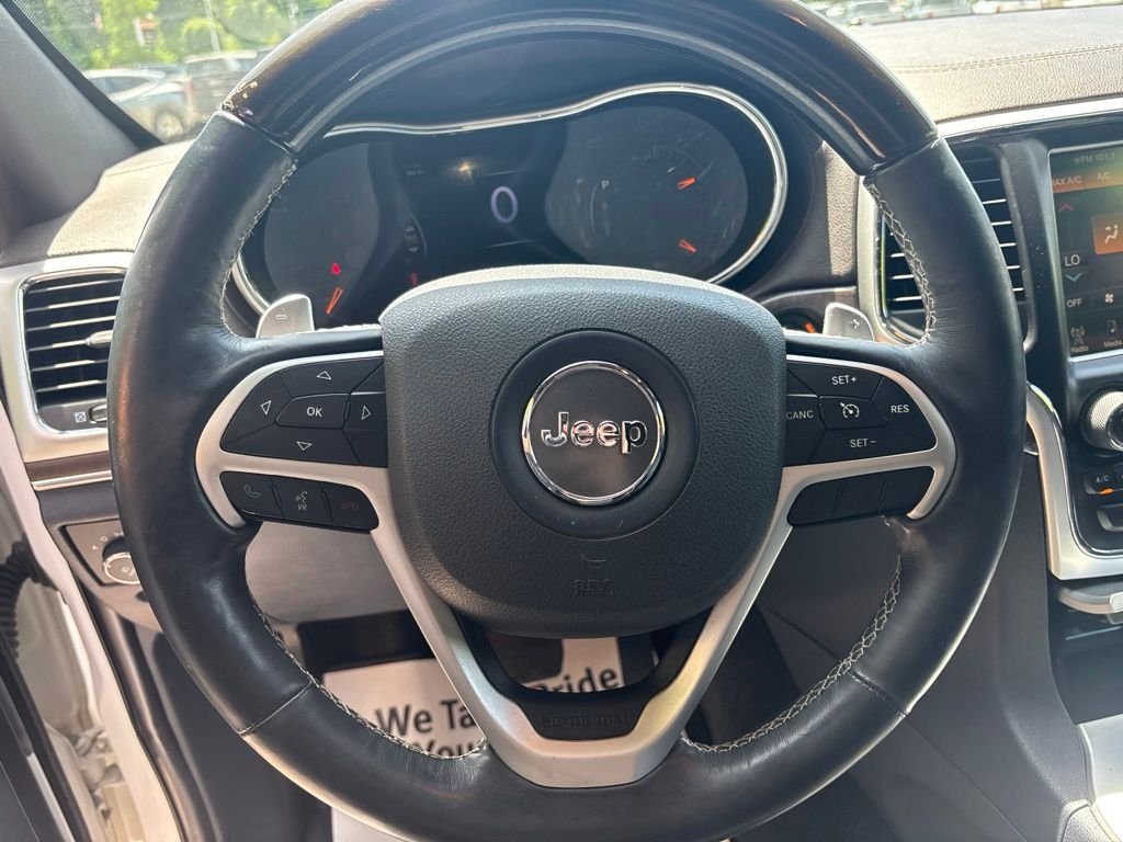Used 2015 Bright White Jeep Overland image 18