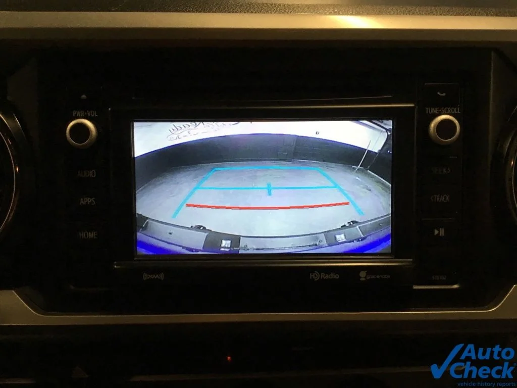 Used 2017 Blue Toyota SR5 image 43