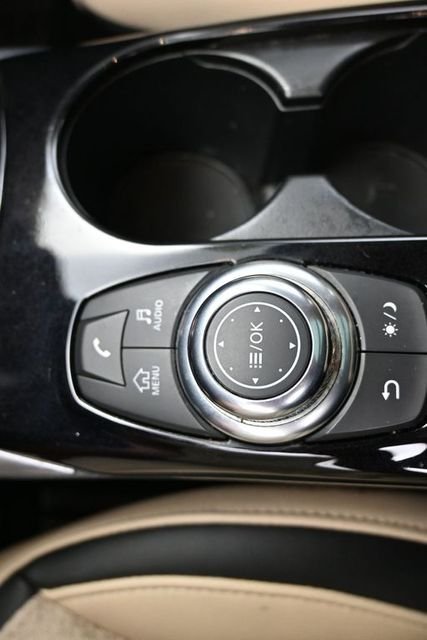 Used 2019 Black INFINITI LUXE image 37
