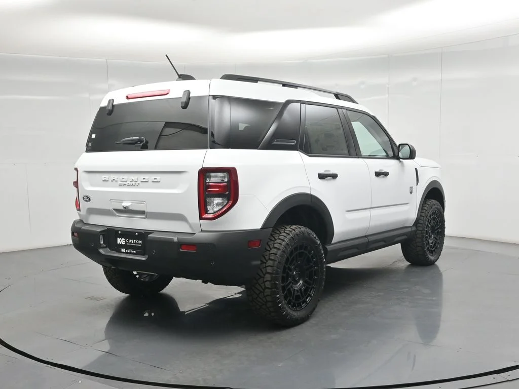 New 2026 Oxford White Ford Big Bend image 25