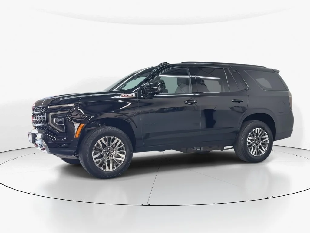 Used 2025 Black Chevrolet Z71 image 8