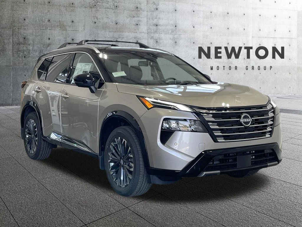 New 2026 Champagne Silver Metallic / Super Black Two-tone Nissan Platinum image 1
