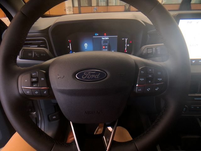 New 2026 Carbonized Gray Metallic Ford XLT image 13