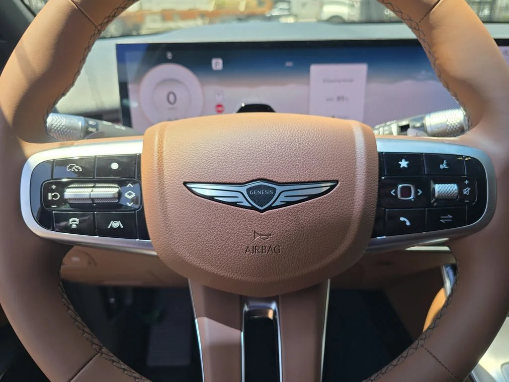 New 2026 Silver Genesis 2.5T Advanced image 18