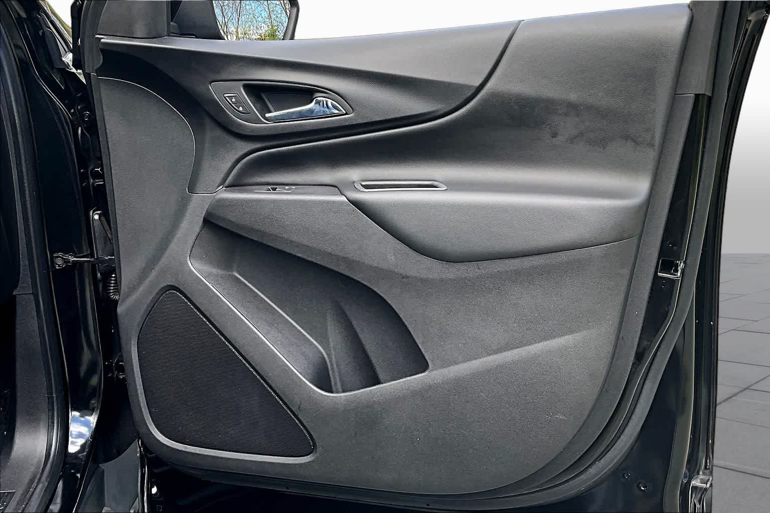 Used 2020 Mosaic Black Metallic Chevrolet LT image 23