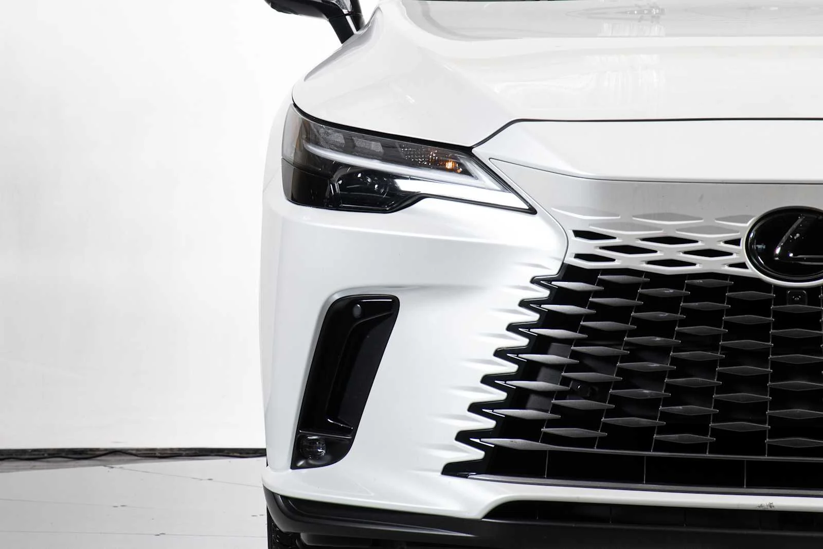 Certified Used 2025 Eminent White Pearl Lexus Premium image 11