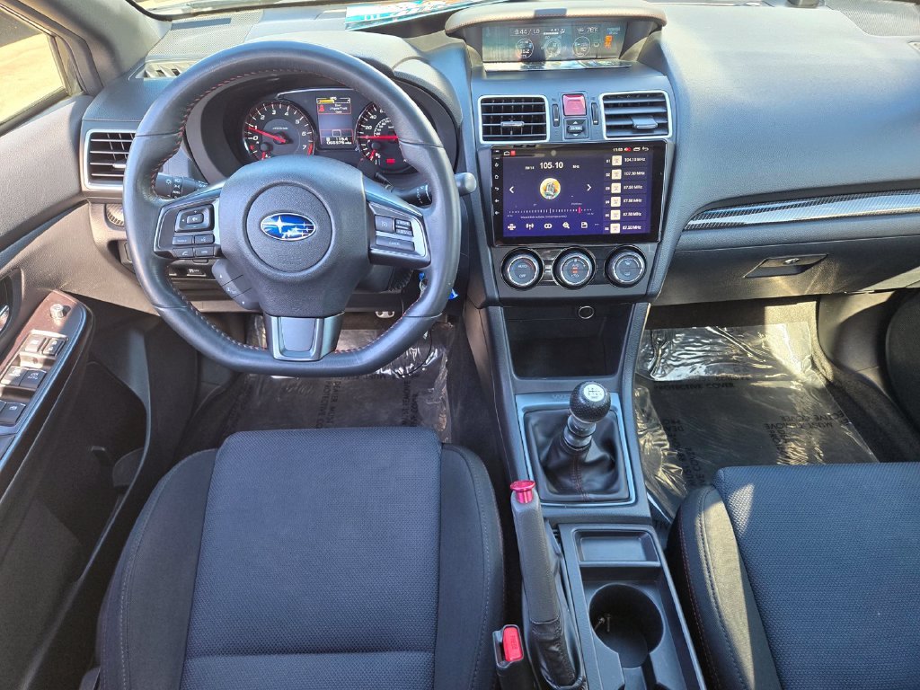 Used 2020 Gray Subaru Premium image 13