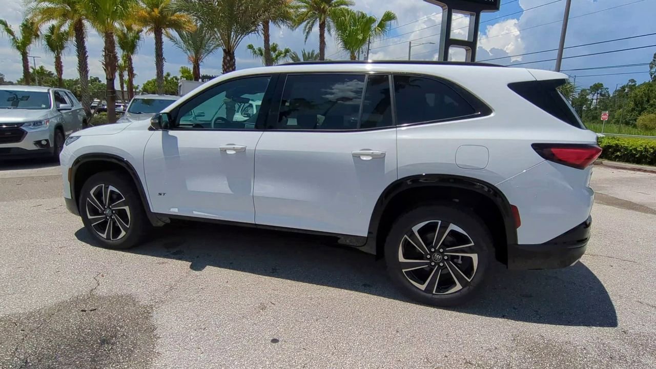 2026 Buick Enclave Sport Touring - Photo 6