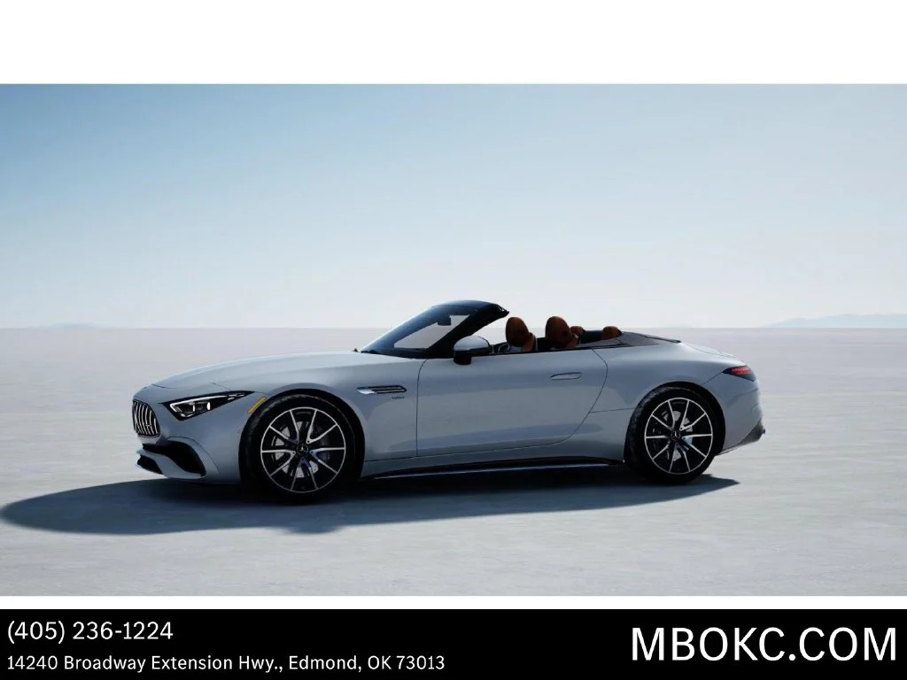 New 2027 MANUFAKTUR Moonlight White Metallic Mercedes-Benz AMG® SL 43 Roadster image 37