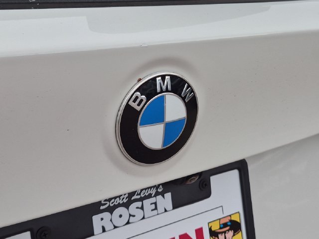 Used 2022 White BMW M40i image 28