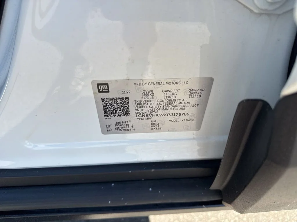 Used 2023 Summit White Chevrolet LT Leather image 40