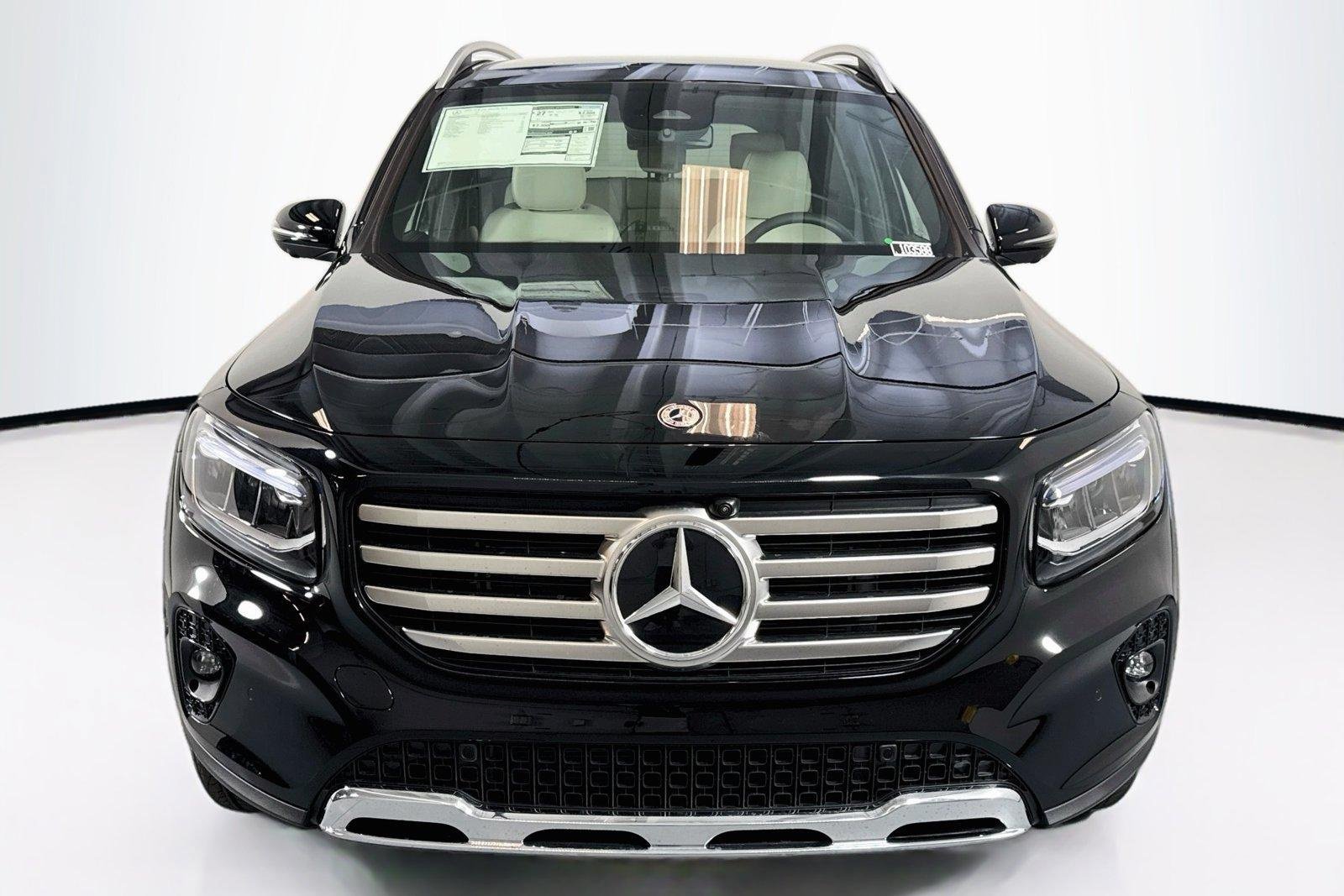 New 2026 Night Black Mercedes-Benz GLB 250 image 2