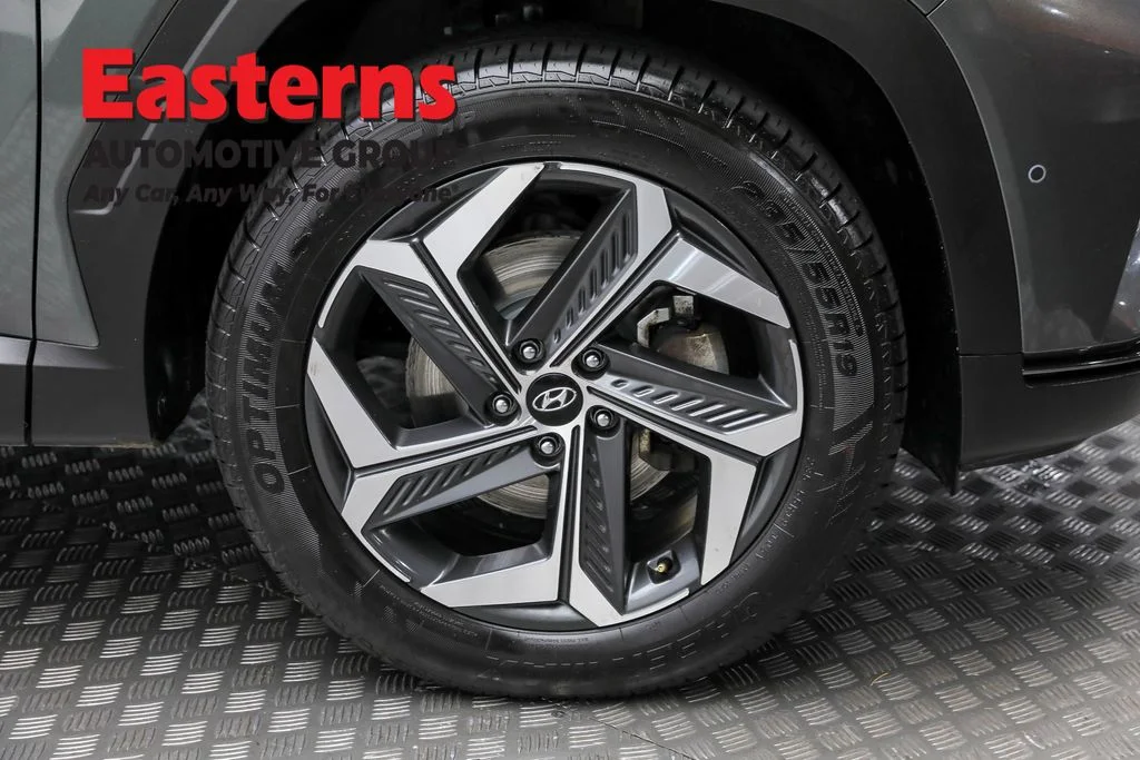 Used 2022 Gray Hyundai Limited image 32