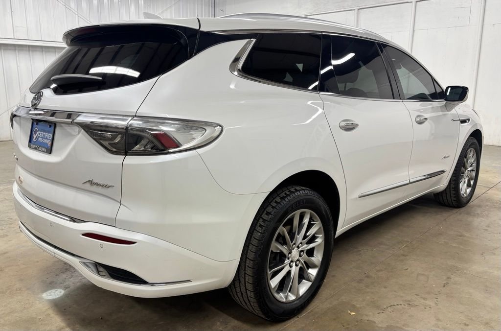 Used 2022 White Buick Avenir image 6