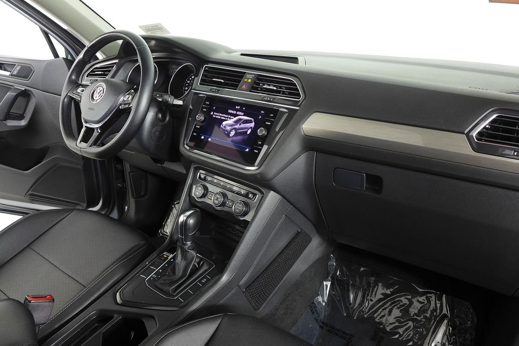 2019 Volkswagen Tiguan SE - Photo 13