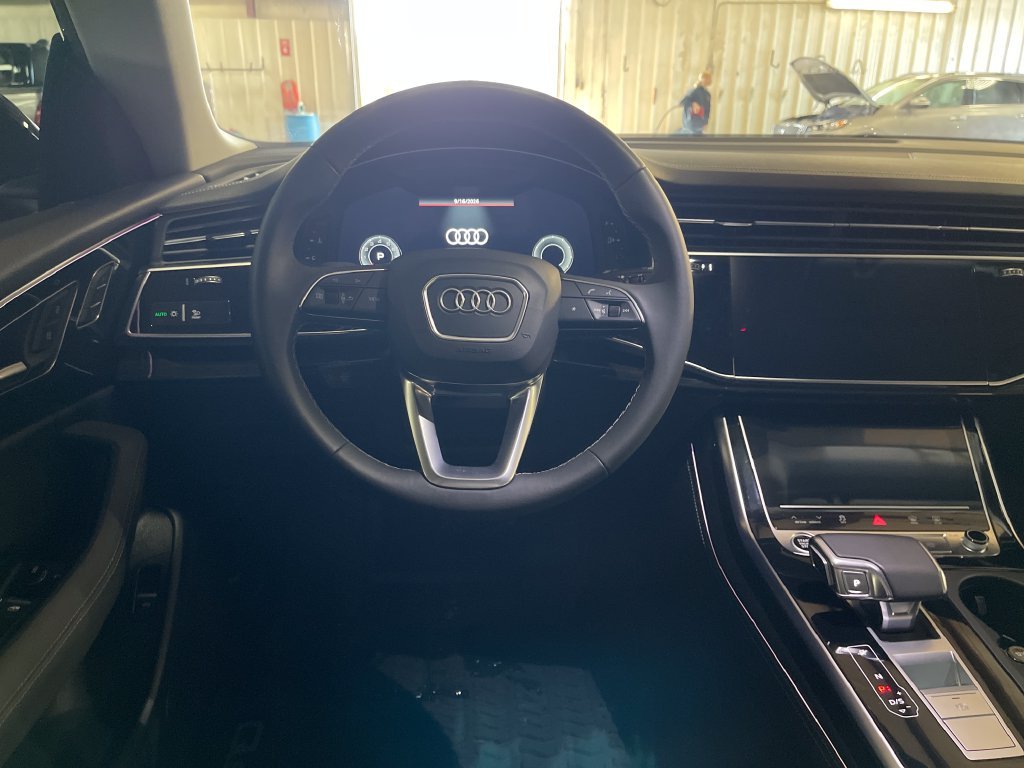 Used 2023 Blue Metallic Audi 55 Prestige image 19