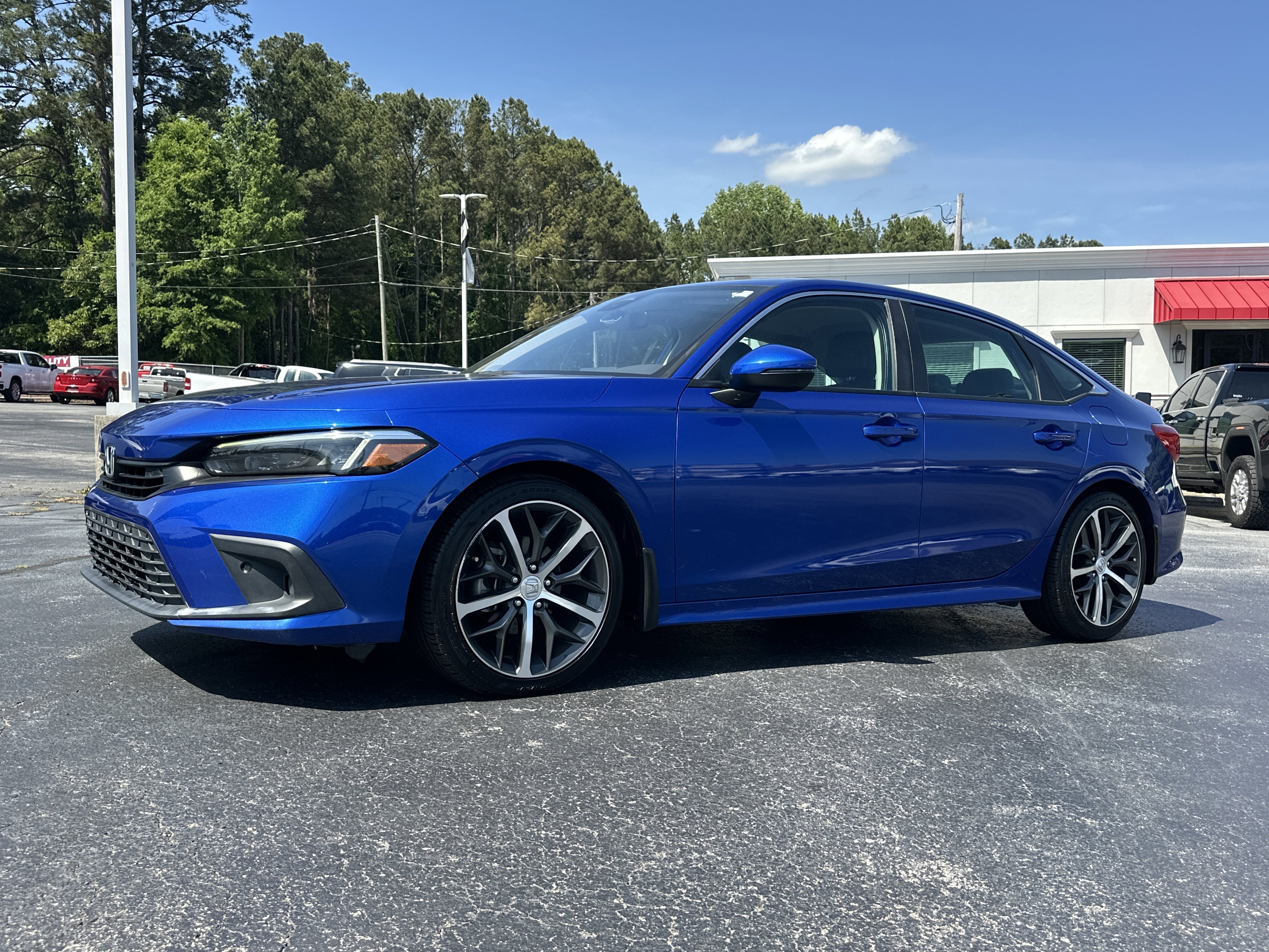 Used 2022  Honda Touring image 4