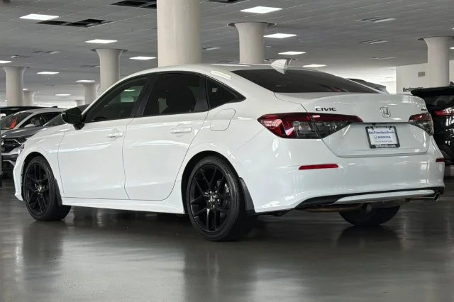Used 2026 Platinum White Pearl Honda Sport image 9