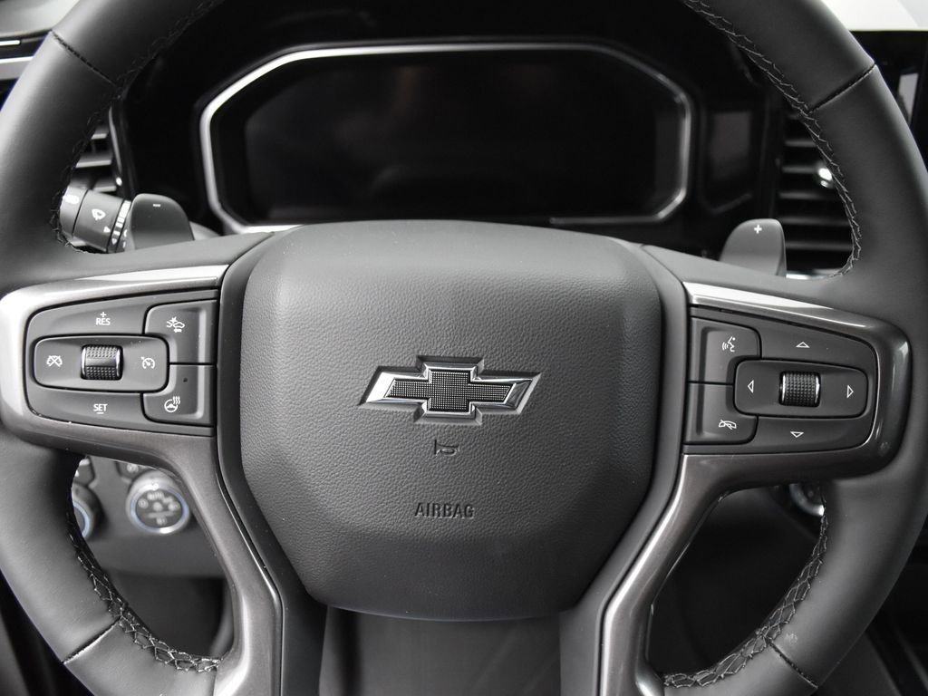 2026 Chevrolet Silverado 1500 ZR2 - Photo 9