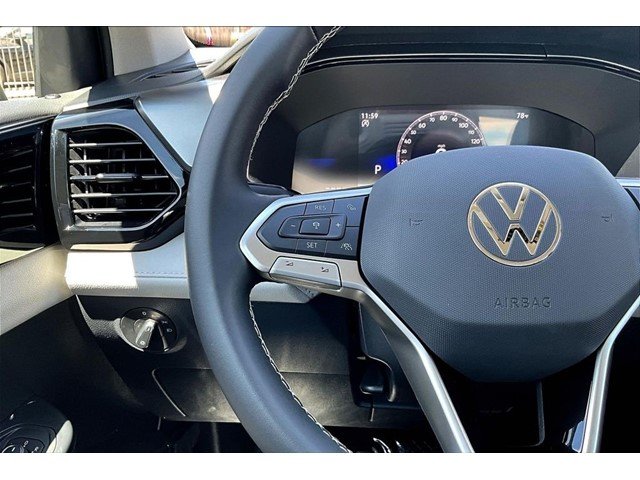 New 2026 Platinum Gray Metallic Volkswagen 1.5T S image 10