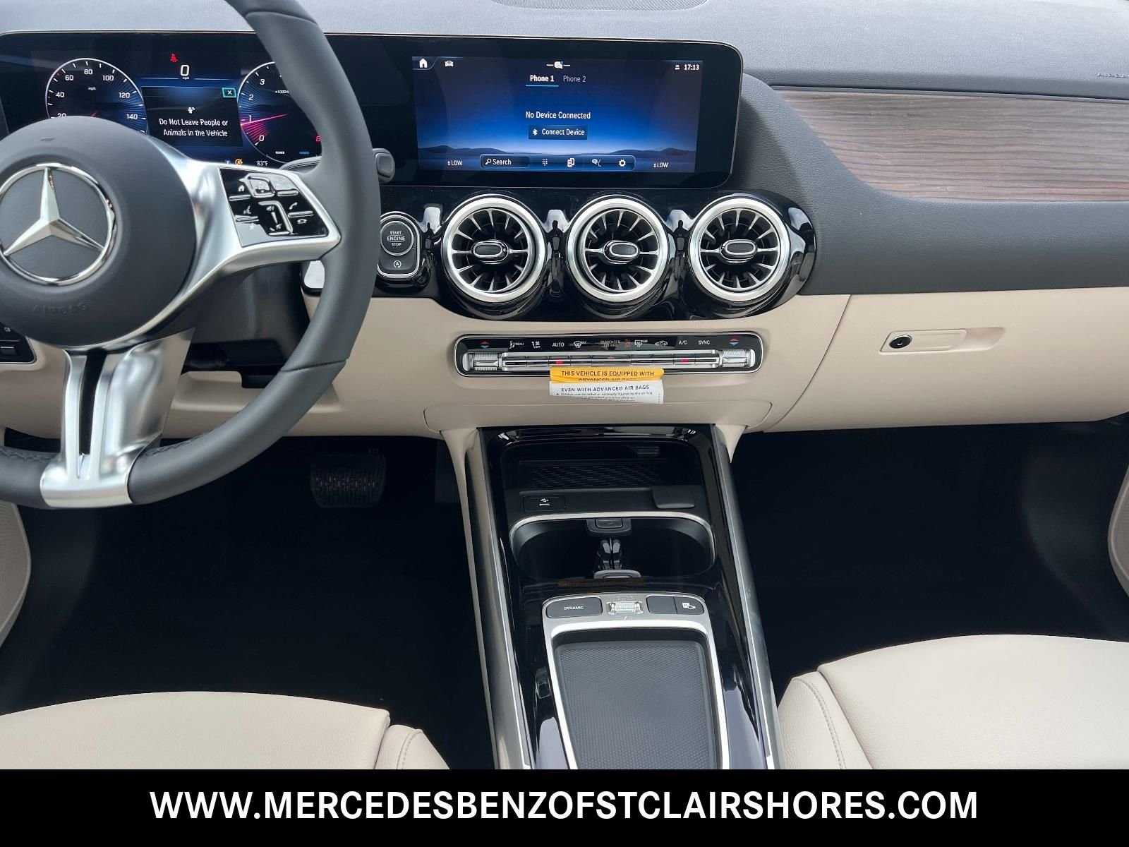 New 2026 Mountain Grey Metallic Mercedes-Benz GLA 250 image 15