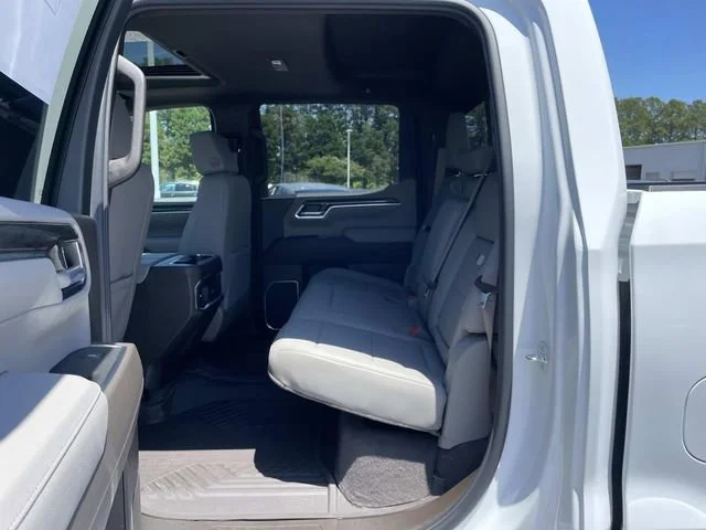 2026 Chevrolet Silverado 1500 LTZ - Photo 9