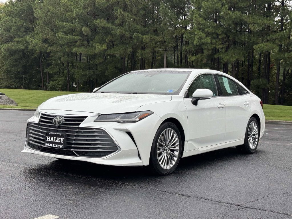 Certified Used 2019 Beige Toyota Limited image 25