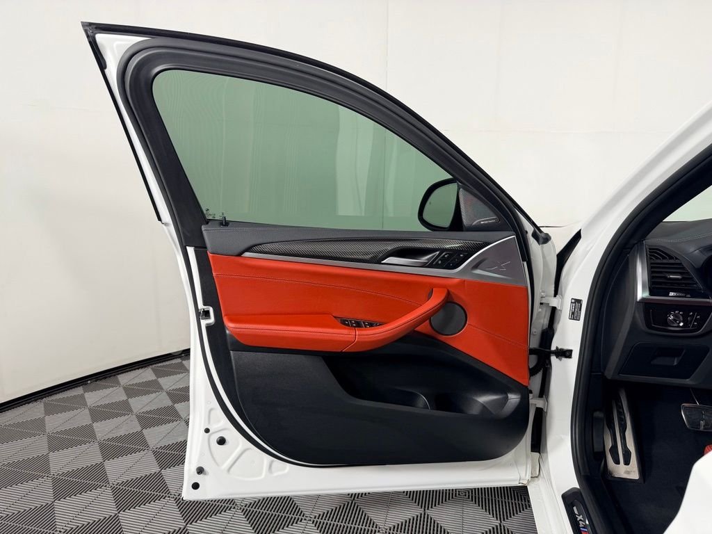 Certified Used 2021 White BMW Base image 27