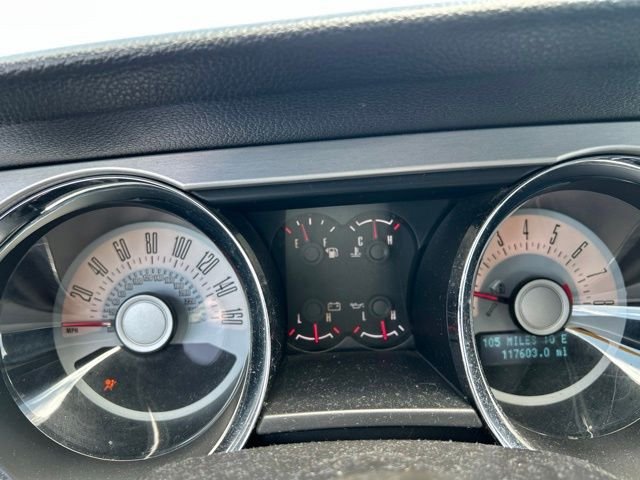 Used 2012 Red Ford V6 image 22