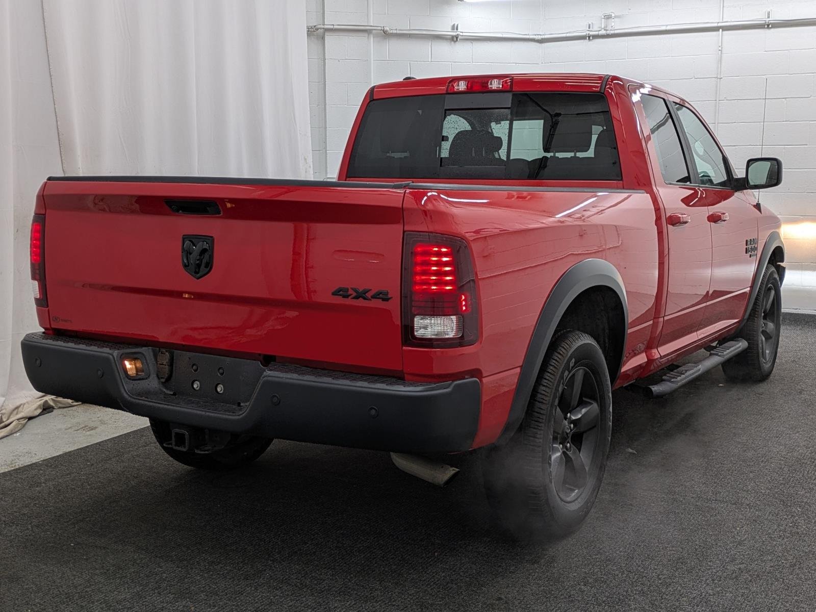 2019 Ram 1500 Classic Warlock photo 3
