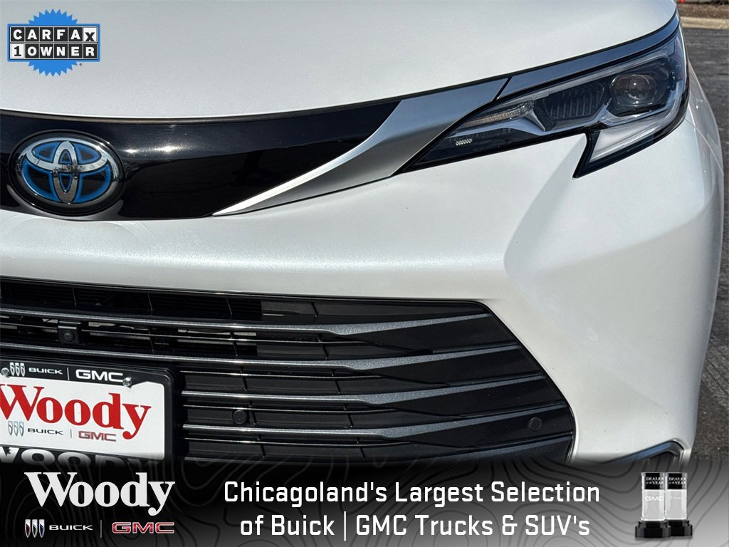 2023 TOYOTA SIENNA - Image 9