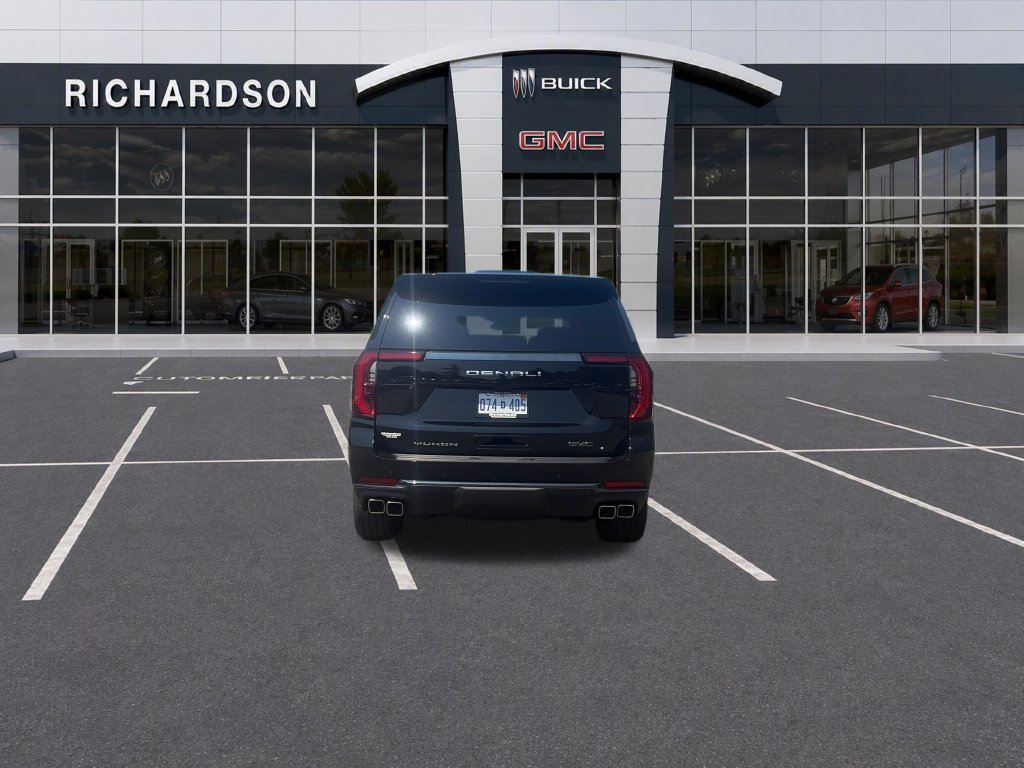 2026 GMC Yukon Denali Ultimate - Photo 8