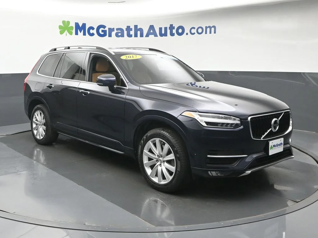 Certified Used 2017 Blue Volvo T6 Momentum image 2