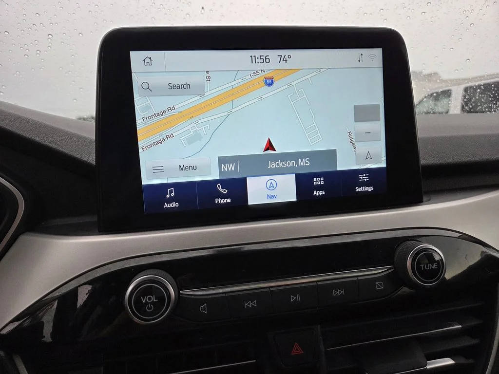 Used 2020 White Ford SEL image 10