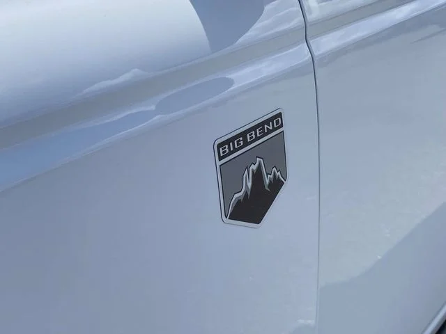 New 2026 White Ford Big Bend image 8