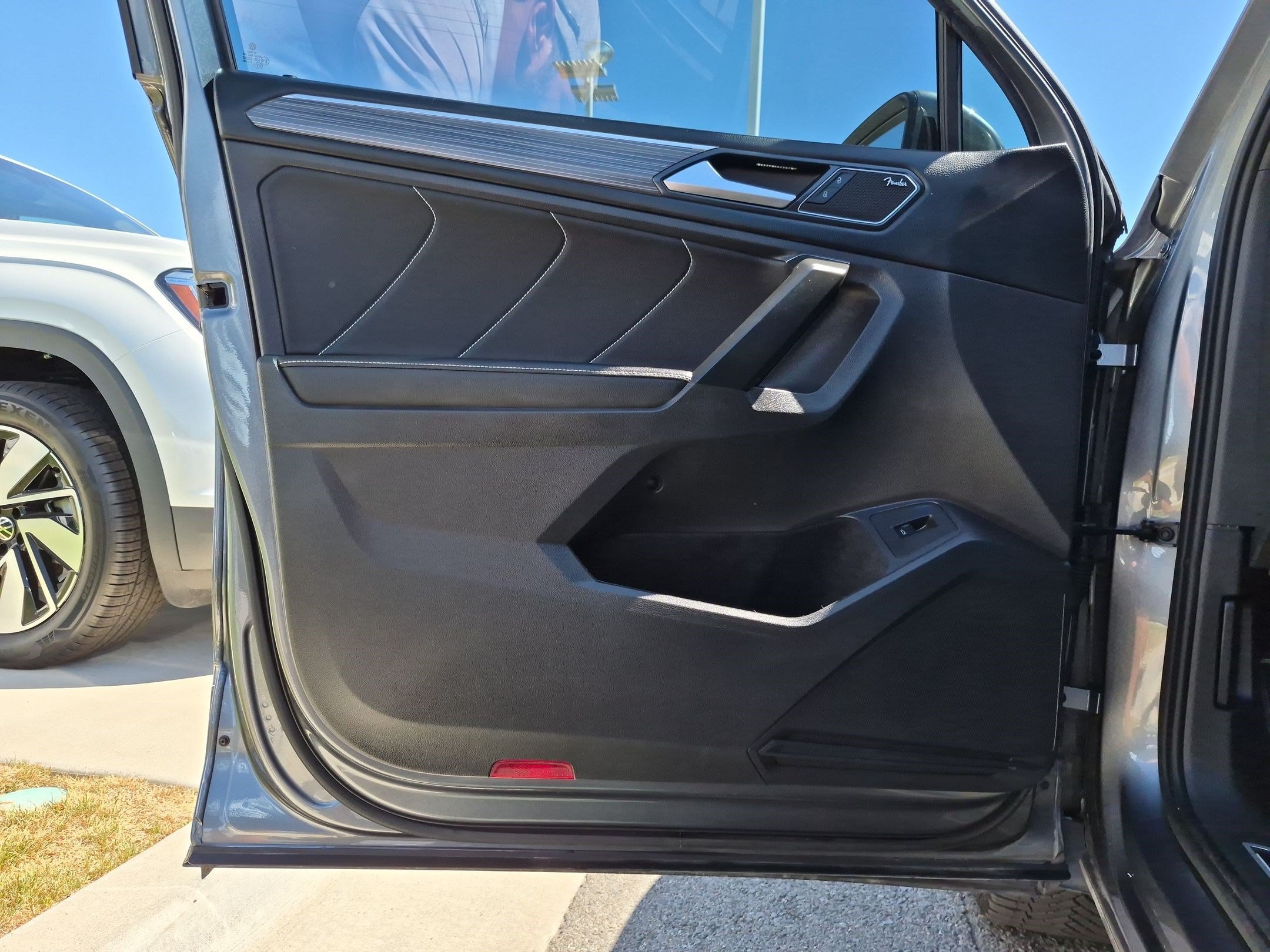 Used 2022 Platinum Gray Metallic Volkswagen SEL R-Line image 13