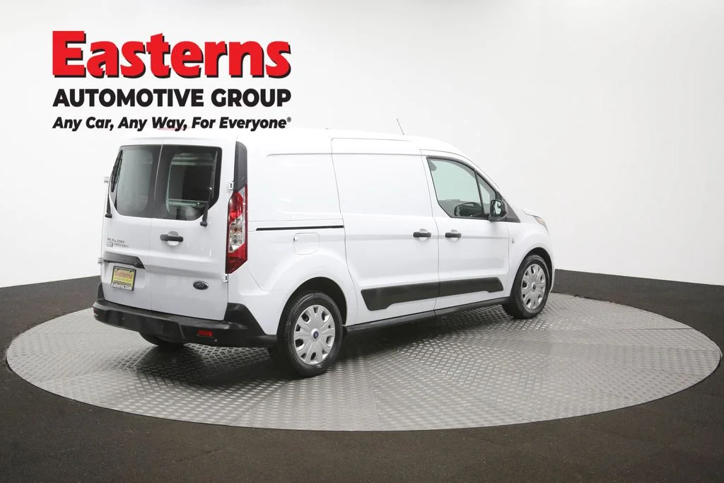 Used 2022 White Ford XLT image 35