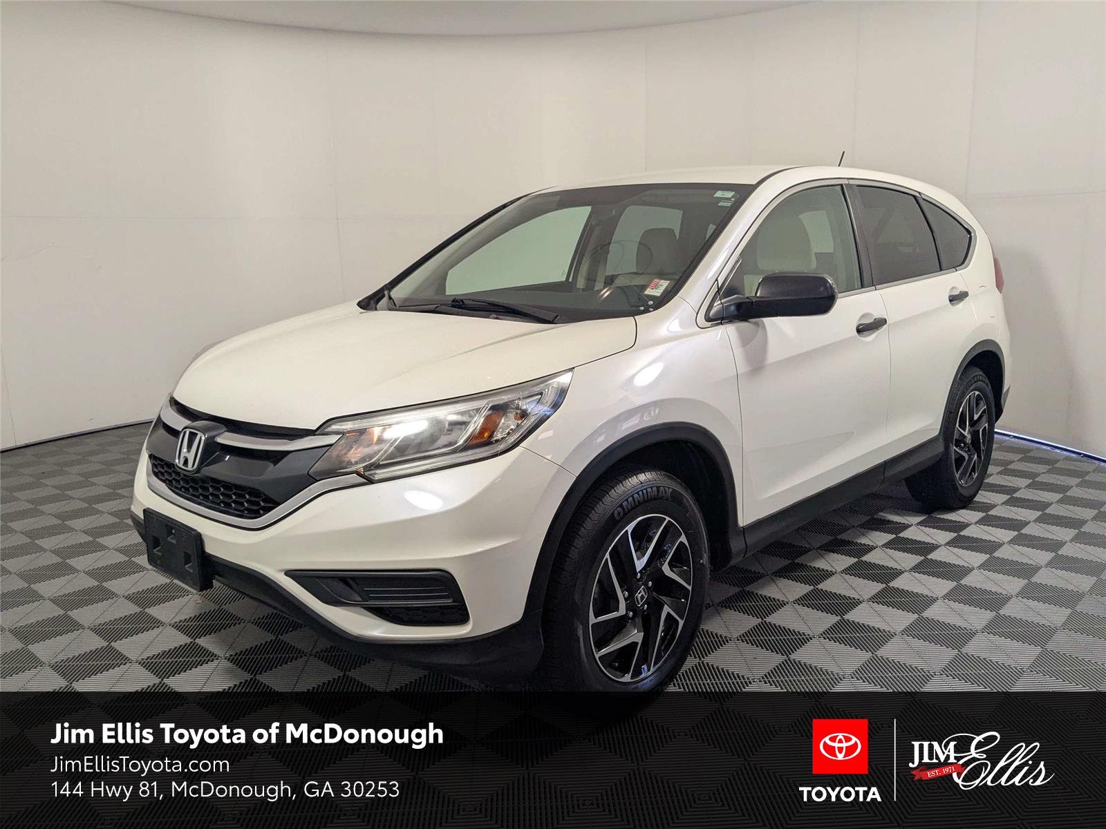Used 2016 White Diamond Pearl Honda SE image 1