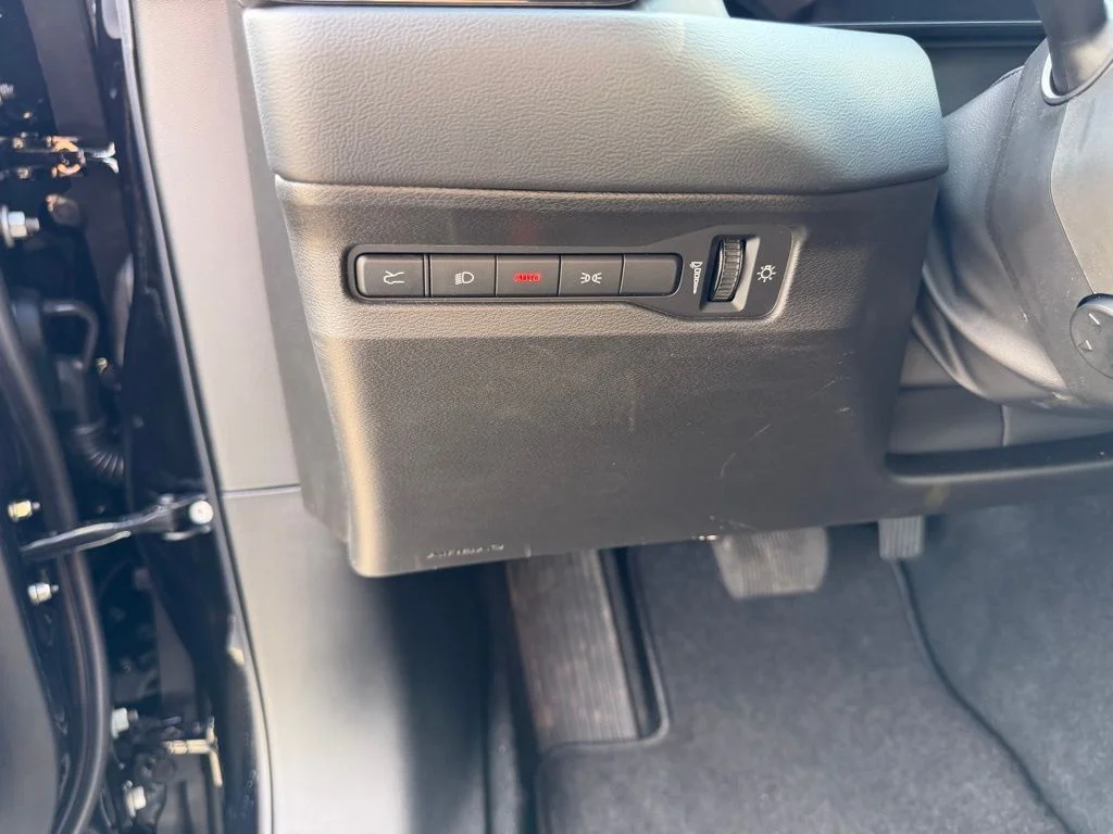 New 2026 Black Dodge R/T Plus image 17
