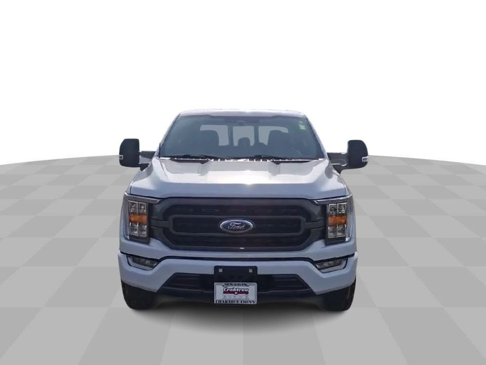 Used 2022 White Ford XLT image 3