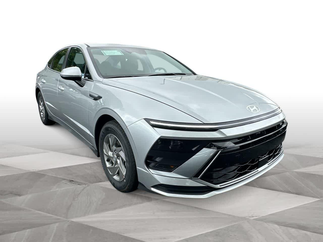 New 2026 Aero Silver Hyundai SE image 31