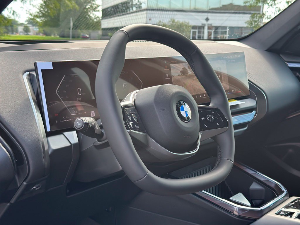 New 2026 Dark Graphite Metallic BMW 30 xDrive image 17