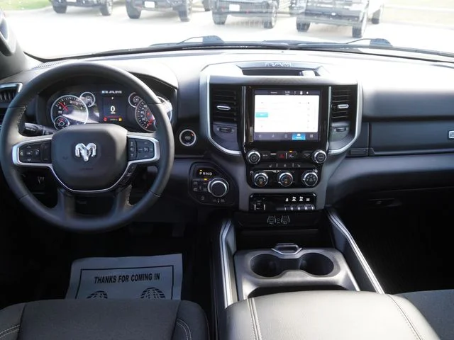 Used 2025 White Ram Big Horn/Lone Star image 5