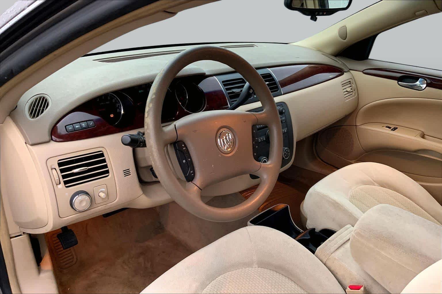 Used 2006 Sandstone Metallic Buick CX image 16
