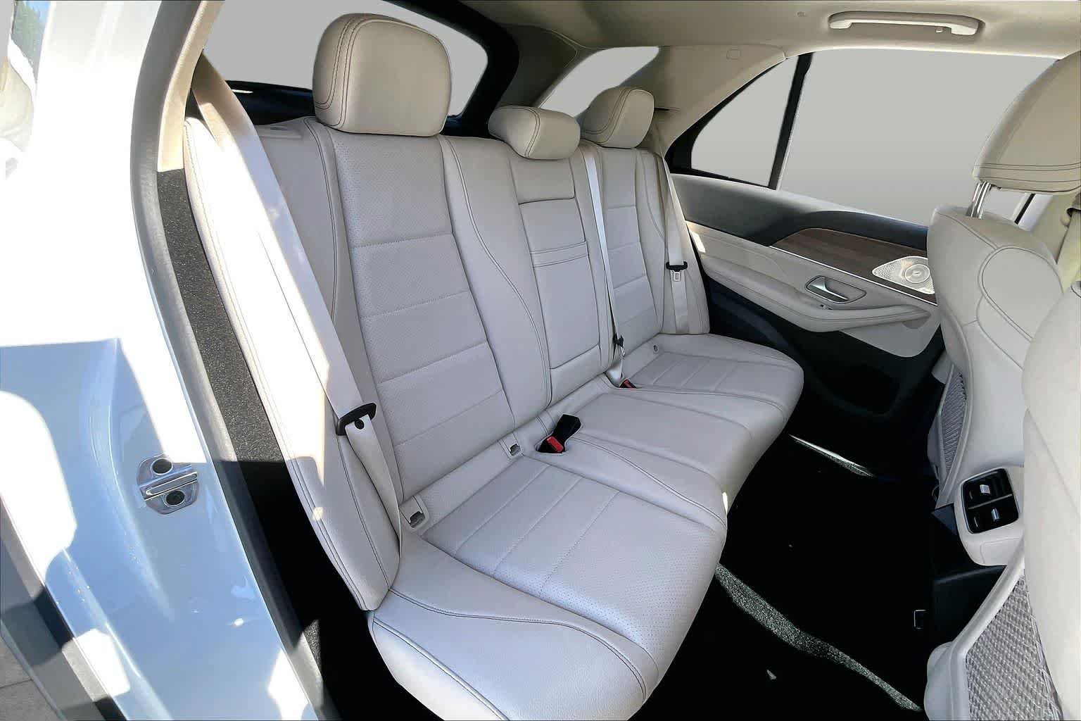 Used 2026 Polar White Mercedes-Benz GLE 350 image 20